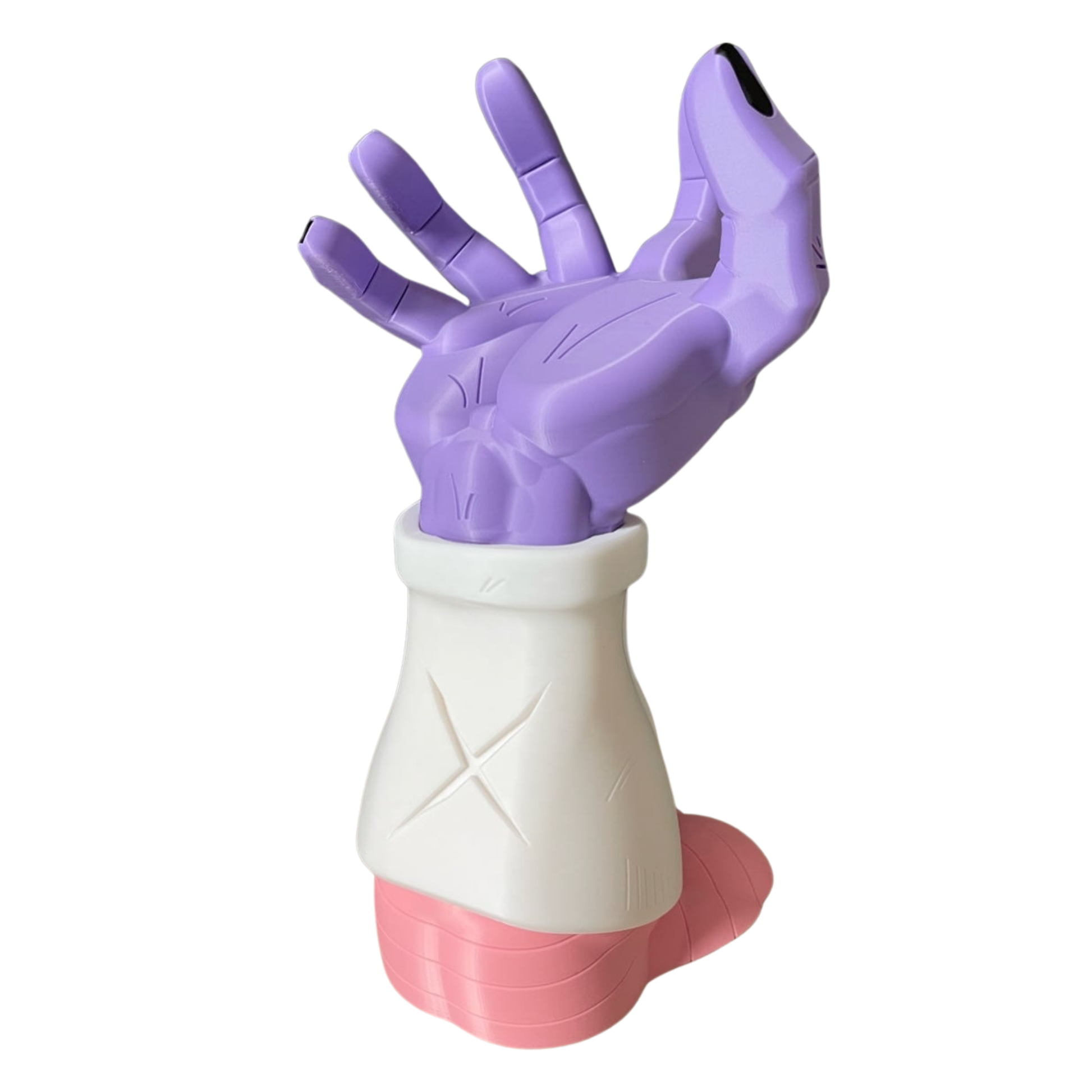 Soporte de mando de Freezer de Dragon Ball Z, con la distintiva mano púrpura y uñas negras, y la base rosa y blanca, sin controlador.