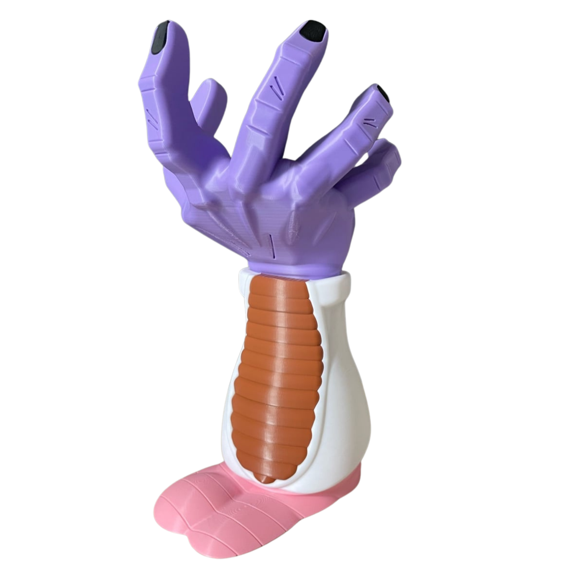Vista de perfil del soporte de mando de Freezer de Dragon Ball Z, con la mano púrpura y los detalles de su brazo y base en blanco y rosa.