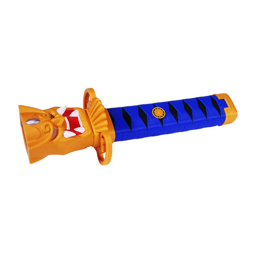 Réplica retráctil de la Katana Oni de Valorant, mostrando el mango azul con patrón negro, la guarda dorada con máscara de Oni y la hoja retraída.